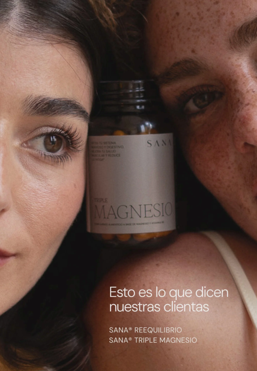 Dos mujeres sosteniendo Suplemento Magensio de SANA Nutrients